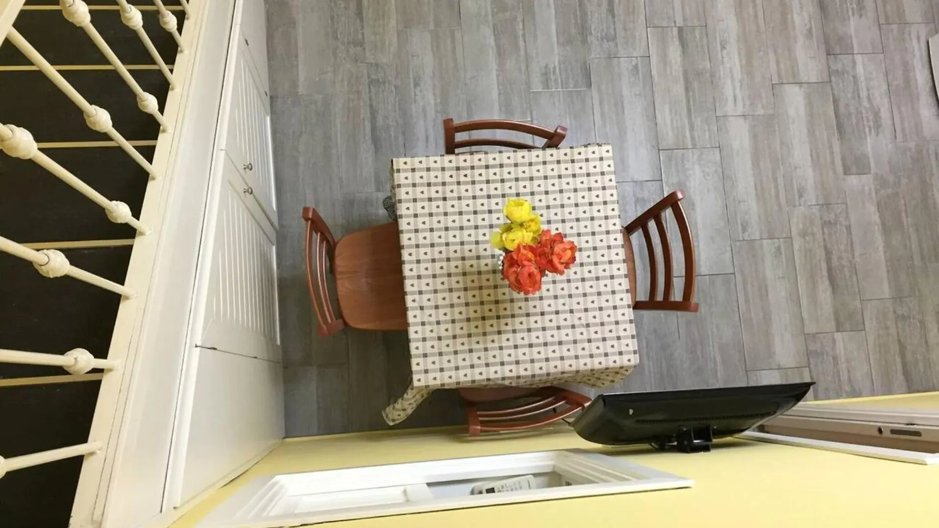 Charming Apartment Napoli 50M² + Ac